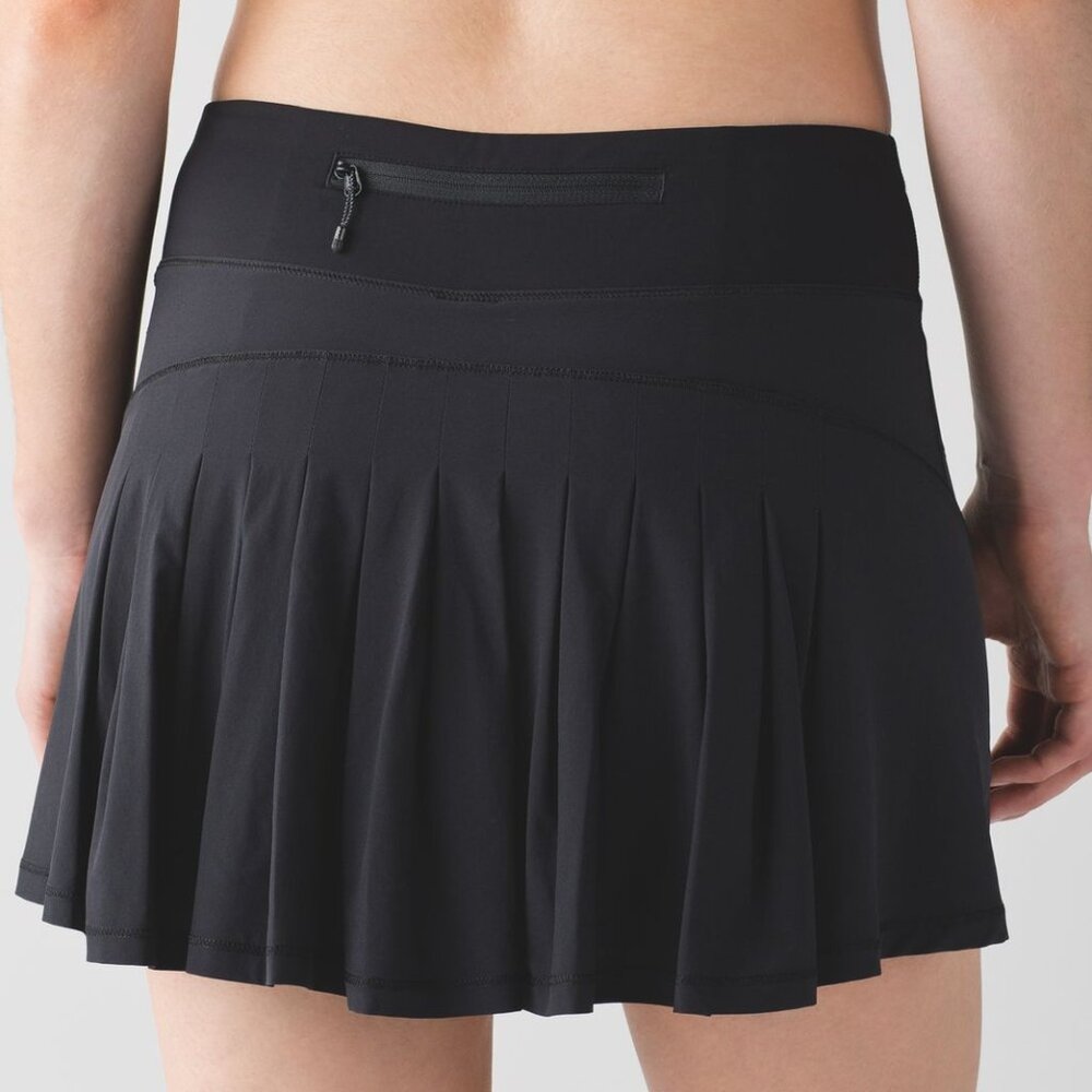 Lululemon Circuit Breaker Skirt - Black - Sz 12